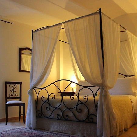 Borgo Sant'Angelo B&B Gualdo Tadino Exterior photo