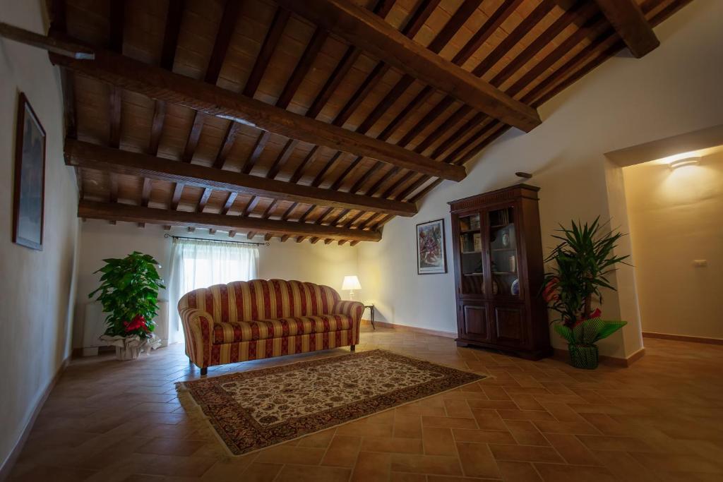 Borgo Sant'Angelo B&B Gualdo Tadino Exterior photo