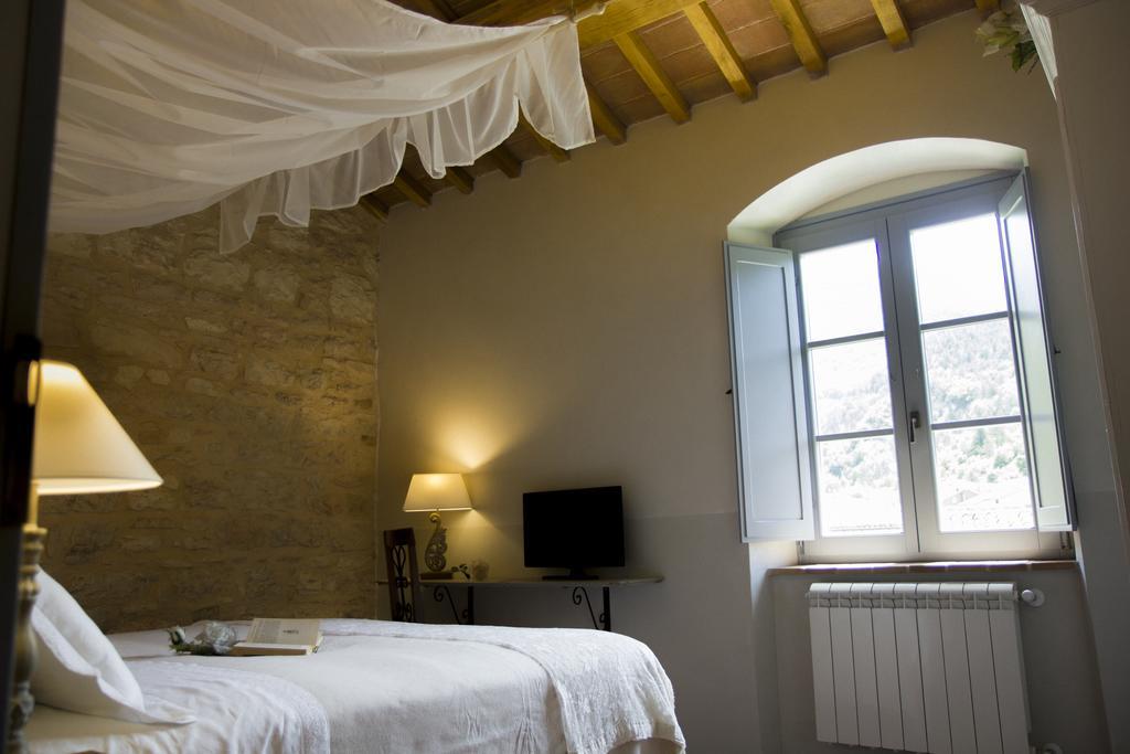 Borgo Sant'Angelo B&B Gualdo Tadino Exterior photo