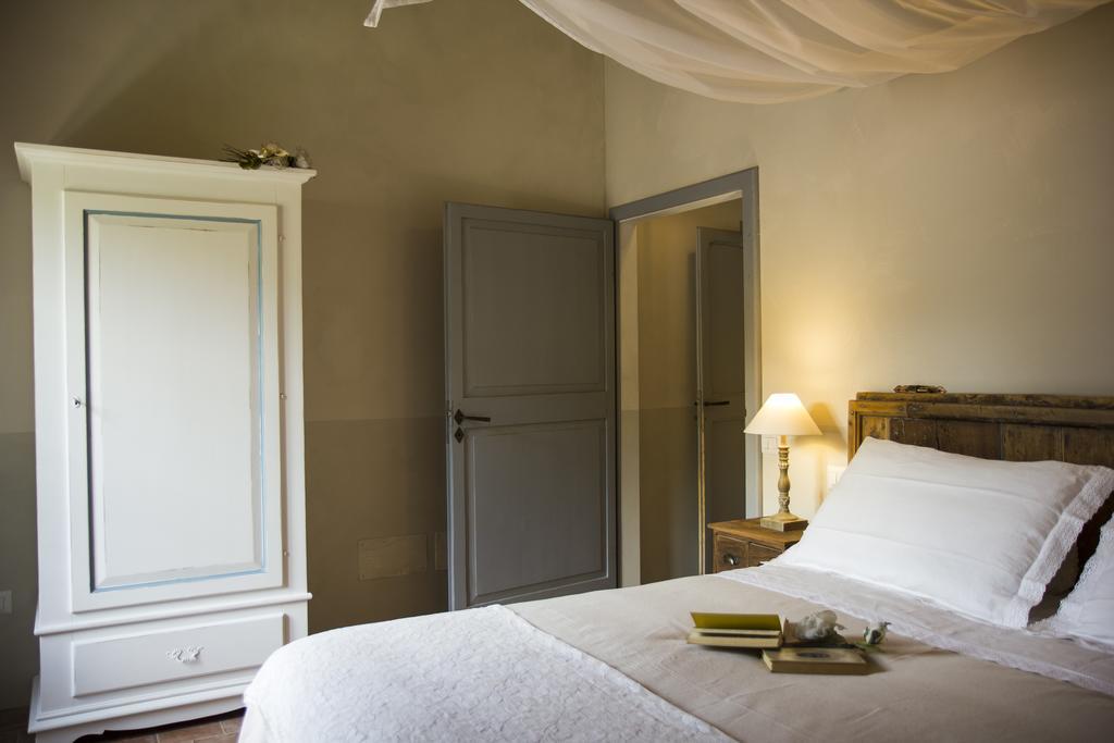 Borgo Sant'Angelo B&B Gualdo Tadino Exterior photo